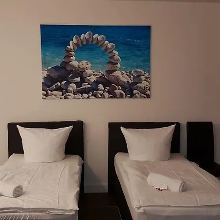 Lägenhet Apart-hotel-kick Sinsheim